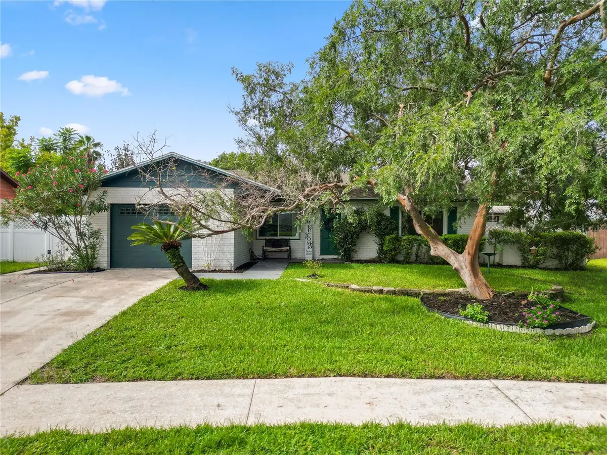 4820 Presidential Street, Seffner, FL 33584 - #1