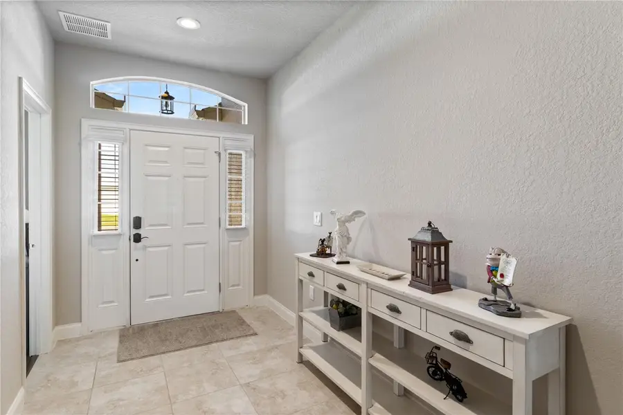 117 Walkers Point Drive, Auburndale, FL 33823 - #2