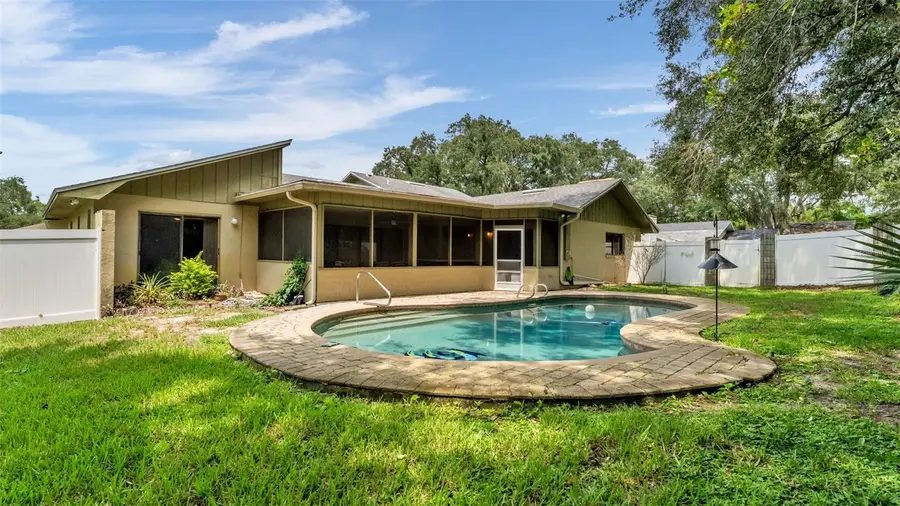 717 Woodhill Drive, Lakeland, FL 33813 - #3