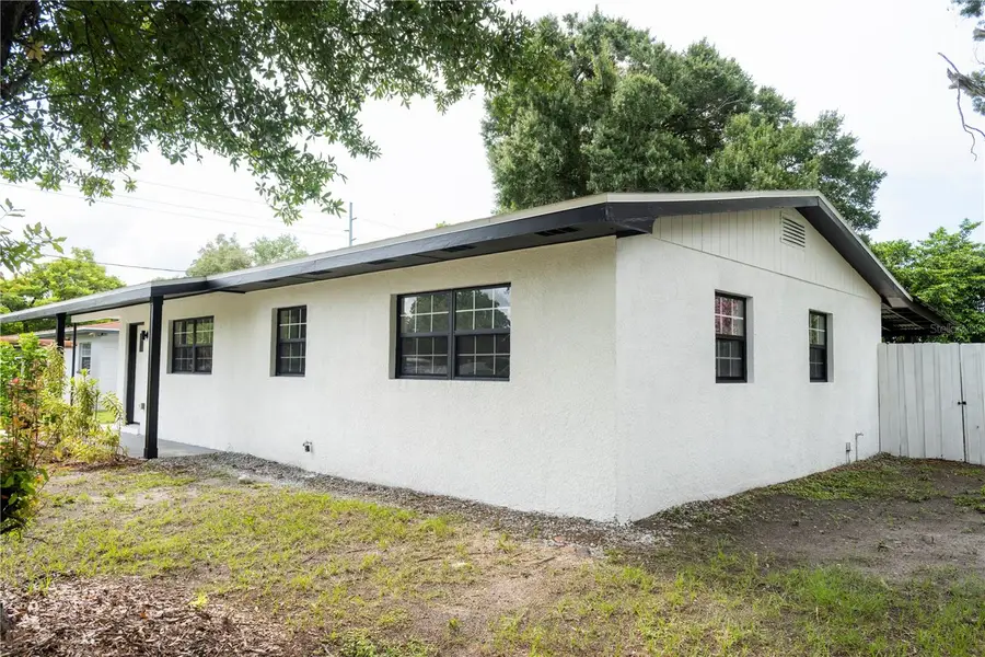 4104 W Wisconsin Avenue, Tampa, FL 33616 - #2