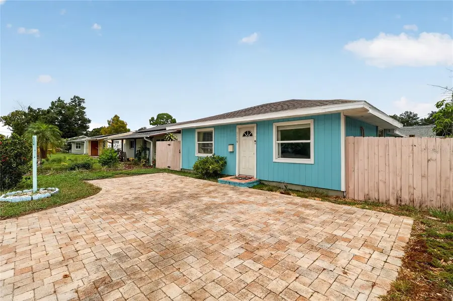 1119 54th Avenue N, Saint Petersburg, FL 33703 - #2