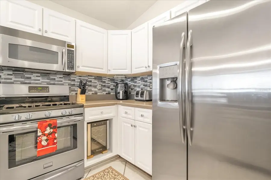 111 Pinewood Drive, Davenport, FL 33896 - #2