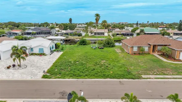 6510 Santiago Court, APOLLO BEACH, FL 33572