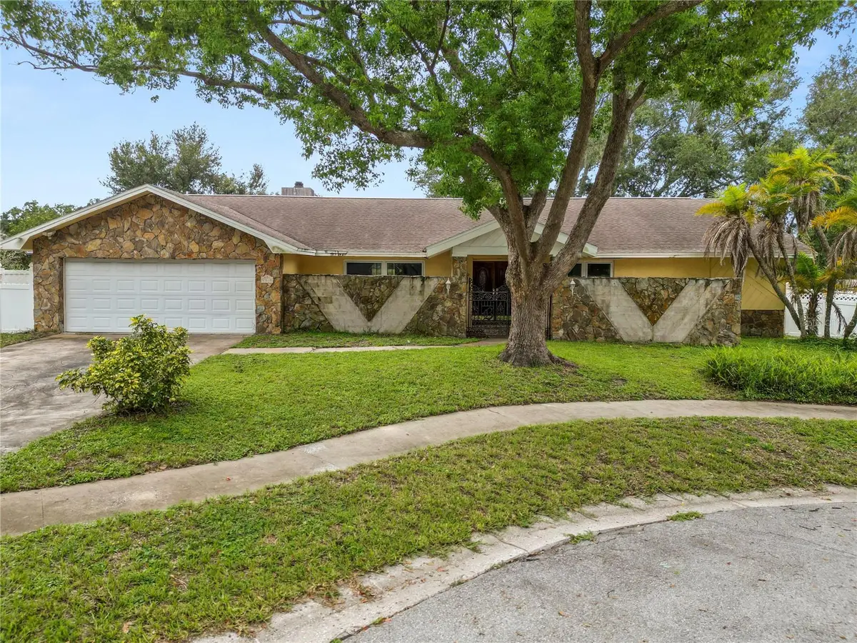 2010 Moss Court, Dunedin, FL 34698 - #1