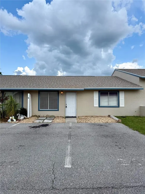 242 Winter Ridge Boulevard #242, WINTER HAVEN, FL 33881