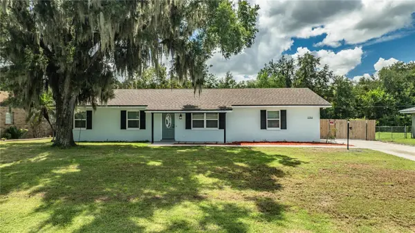2250 Maple Hill Drive, LAKELAND, FL 33811