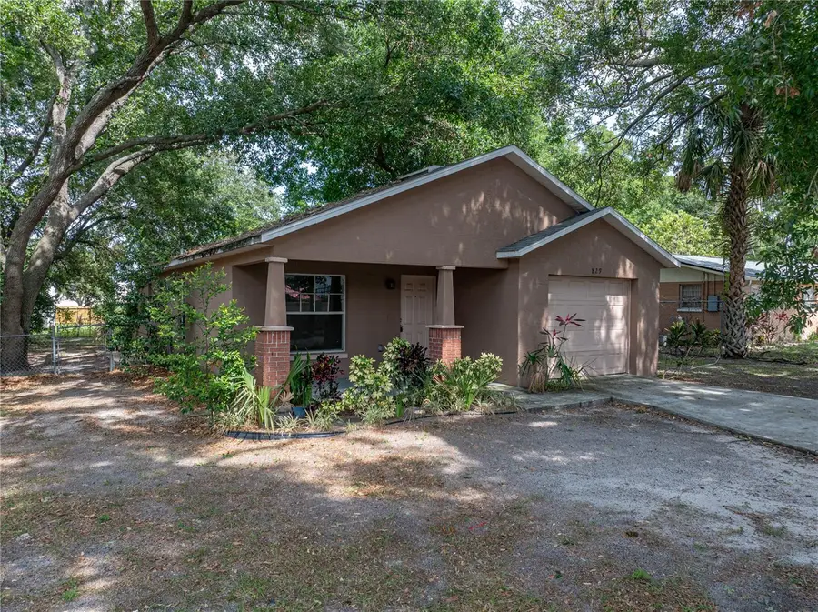 829 N Lake Avenue, Lakeland, FL 33801 - #2