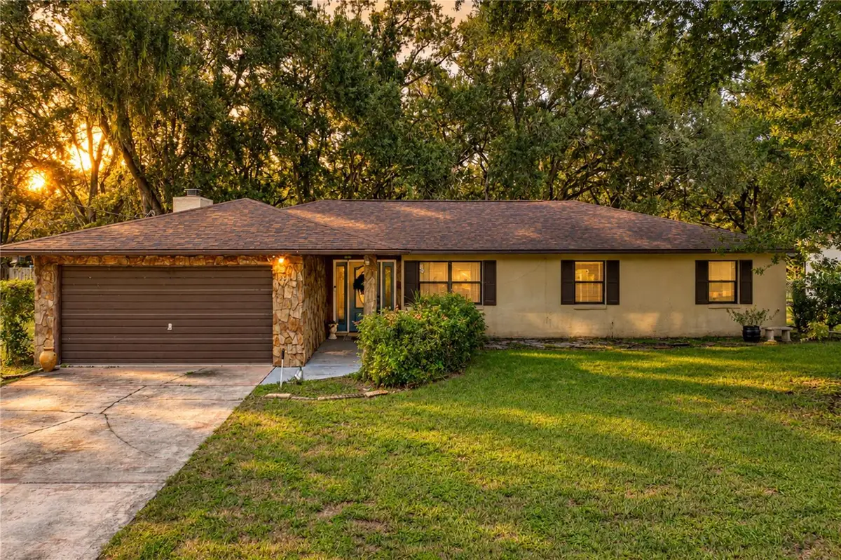 124 N Pointe Drive, Auburndale, FL 33823 - #1
