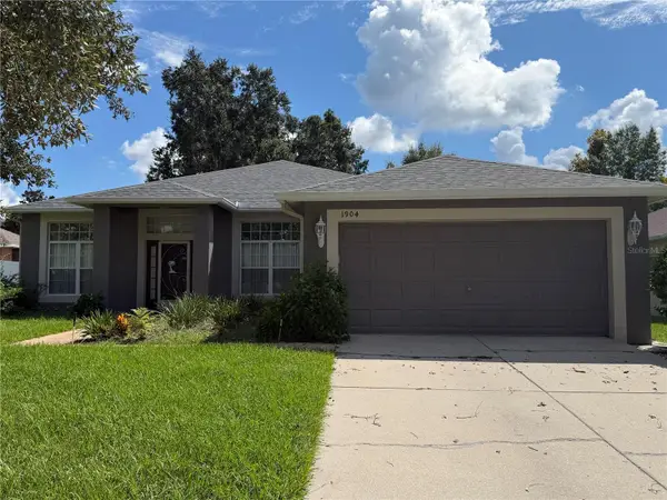 1904 Samantha Lane, VALRICO, FL 33594