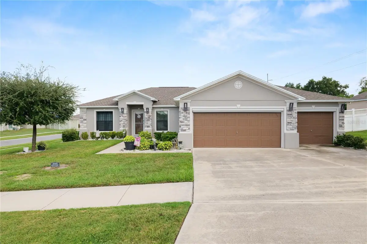 215 Chicago Avenue W, Haines City, FL 33844 - #1