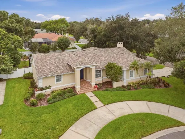 2084 High Vista Drive, LAKELAND, FL 33813