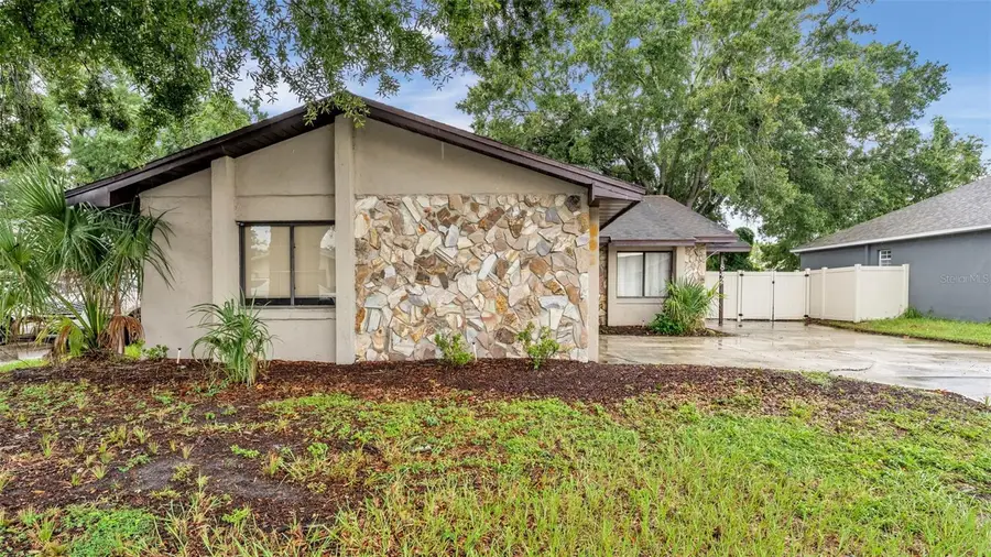 842 Rockingham Road, Lakeland, FL 33809 - #2
