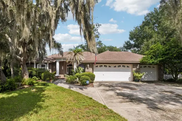 3503 Oak Club Court, PLANT CITY, FL 33566