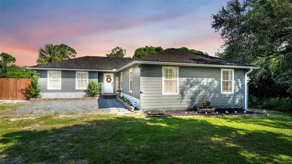 1557 Starling Road, EAGLE LAKE, FL 33839