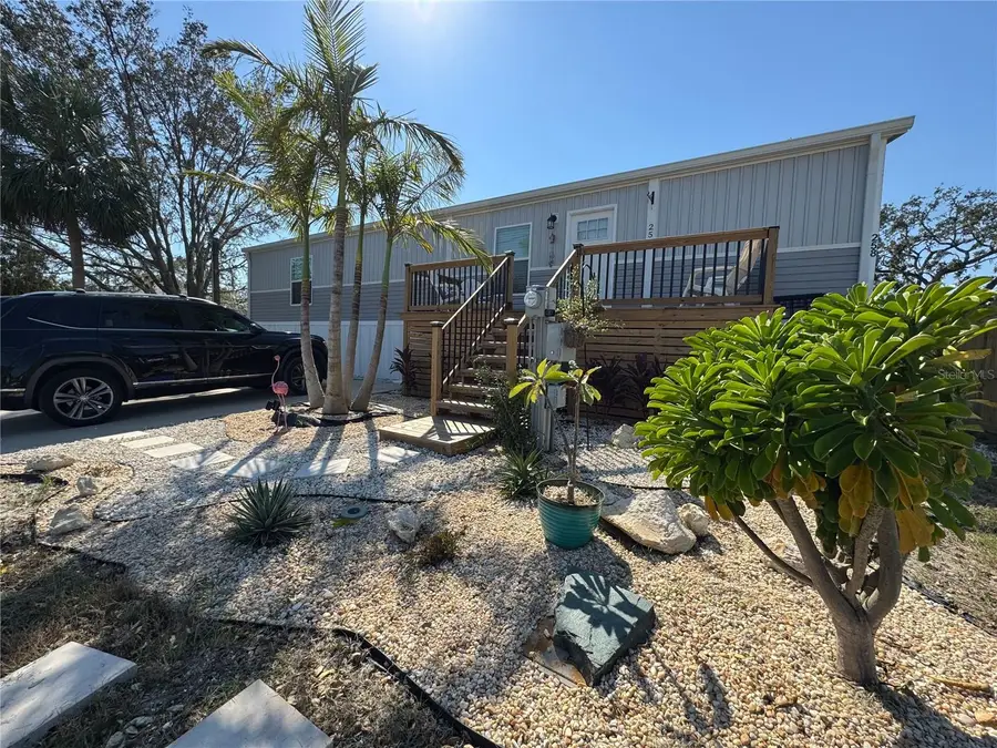 258 3rd Street Nw, Ruskin, FL 33570 - #2