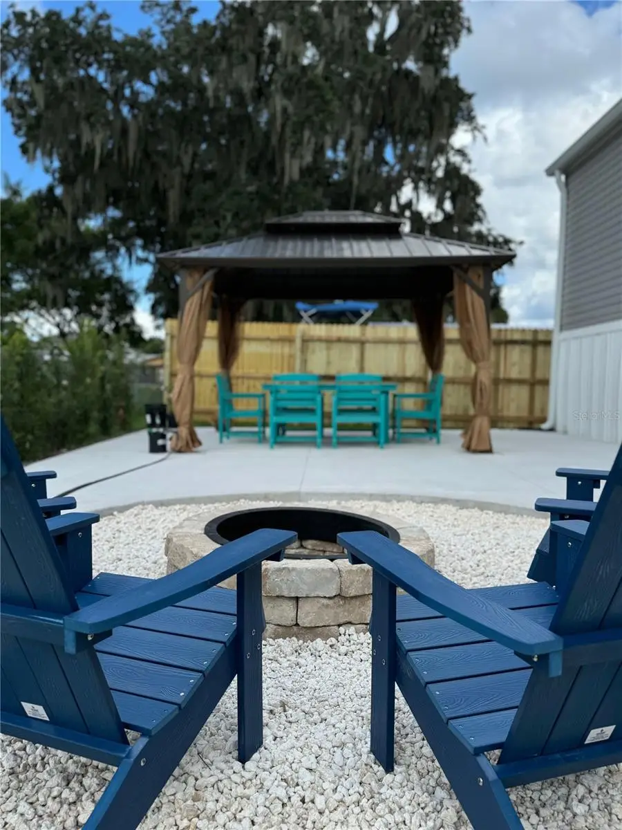 258 3rd Street Nw, Ruskin, FL 33570 - #3