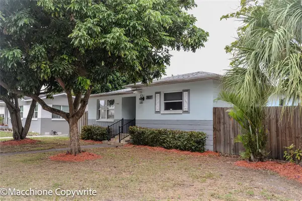 2827 29th Avenue N, ST PETERSBURG, FL 33713