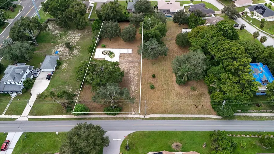 2104 Peninsular Drive, Haines City, FL 33844 - #2