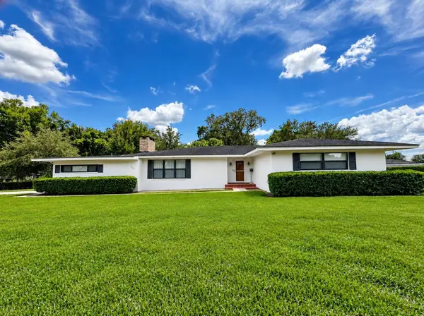 1615 Lake Miriam Drive, LAKELAND, FL 33813