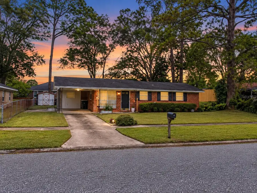 4121 Sharbeth Drive E, Jacksonville, FL 32210 - #2