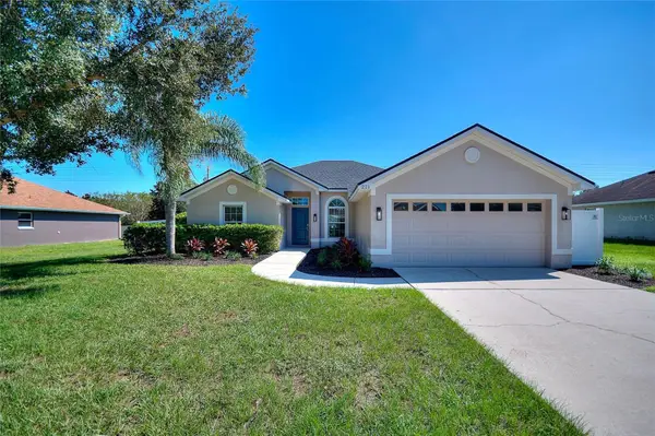 221 Mandolin Drive, WINTER HAVEN, FL 33884
