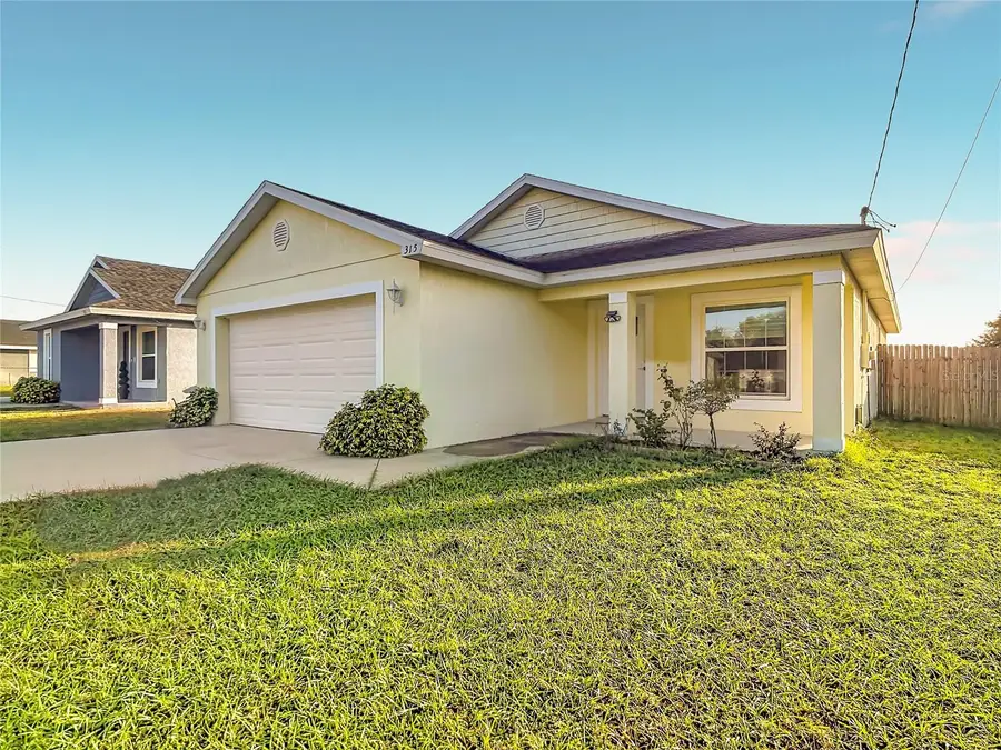 315 Walnut St, Auburndale, FL 33823 - #2
