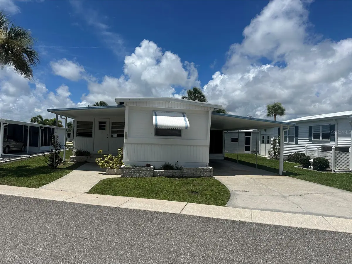 751 Dahlia Dr, Venice, FL 34293 - Image #1