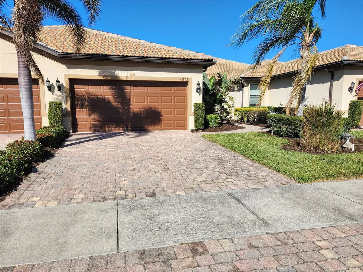 13892 Alafaya Street, Venice, FL 34293 - Image #1