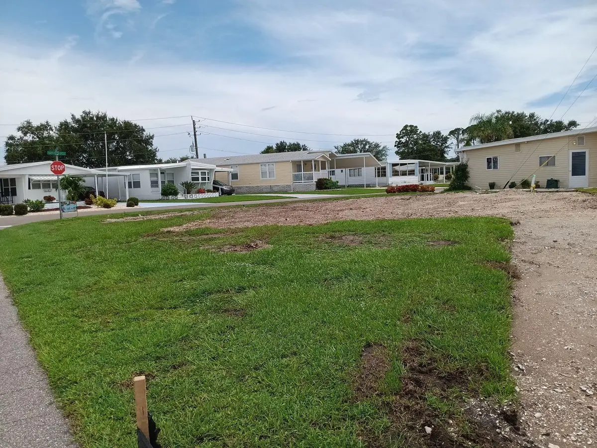 825 Carefree, Venice, FL 34285 - Image #1