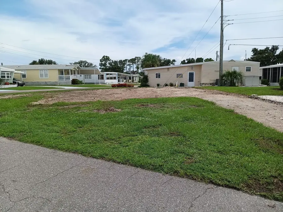 825 Carefree, Venice, FL 34285 - Image #2