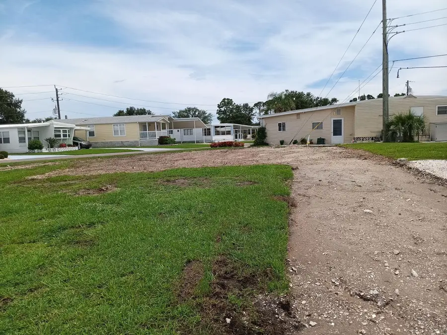 825 Carefree, Venice, FL 34285 - Image #3