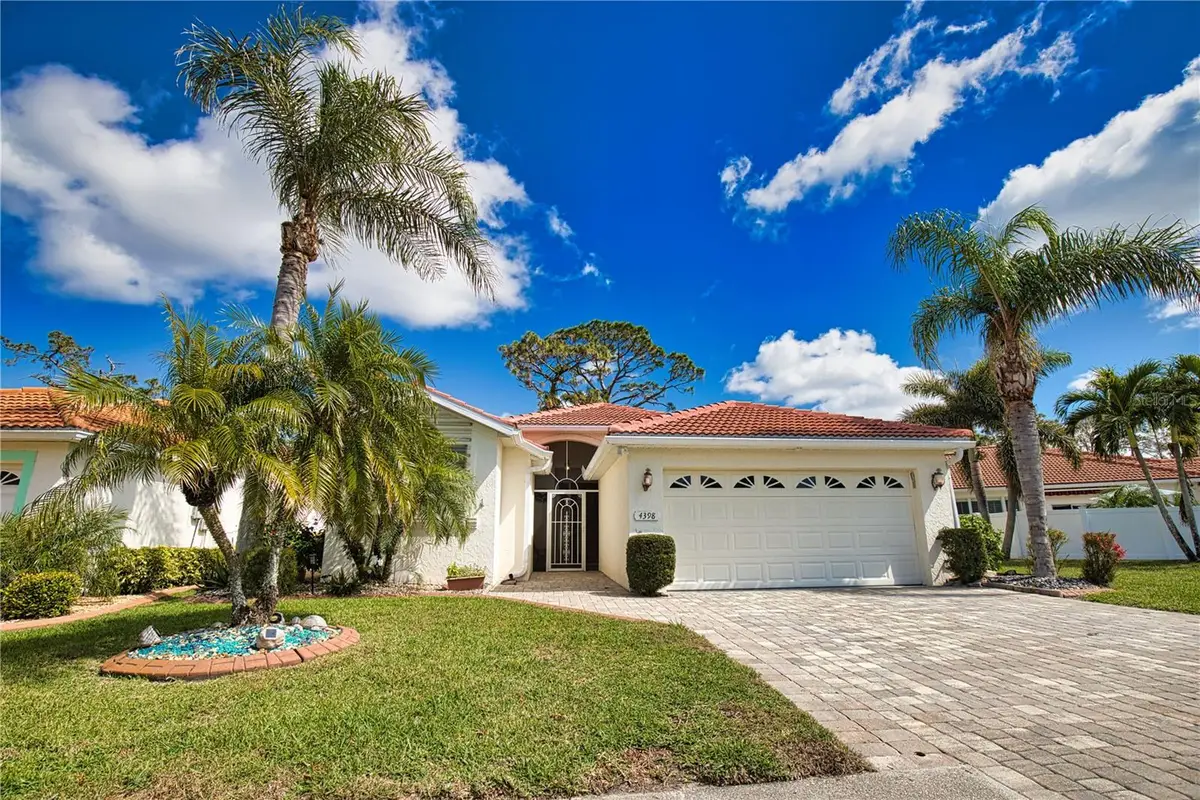 4398 Summertree Road, Venice, FL 34293 - Image #1