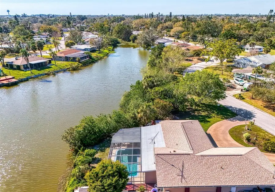 6146 Rockefeller Avenue, Sarasota, FL 34231 - Image #3