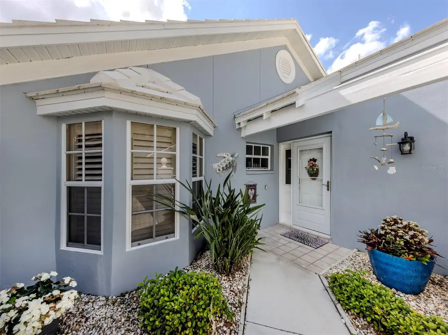 579 Clubside Circle #37, Venice, FL 34293 - Image #2