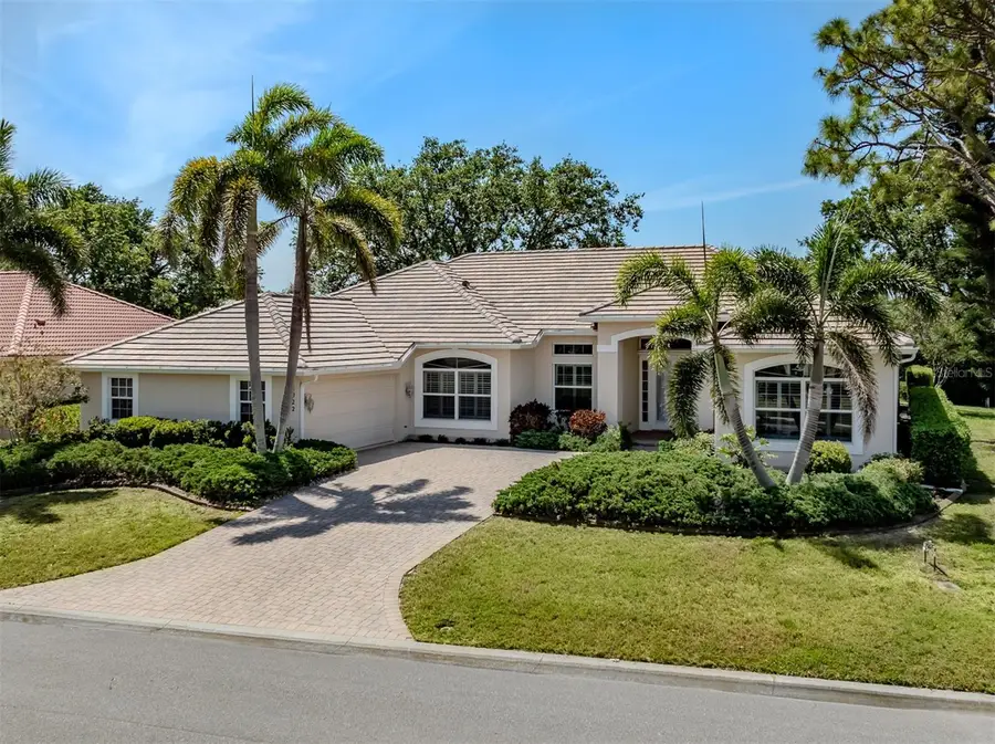 2022 Calusa Lakes Blvd, Nokomis, FL 34275 - Image #2