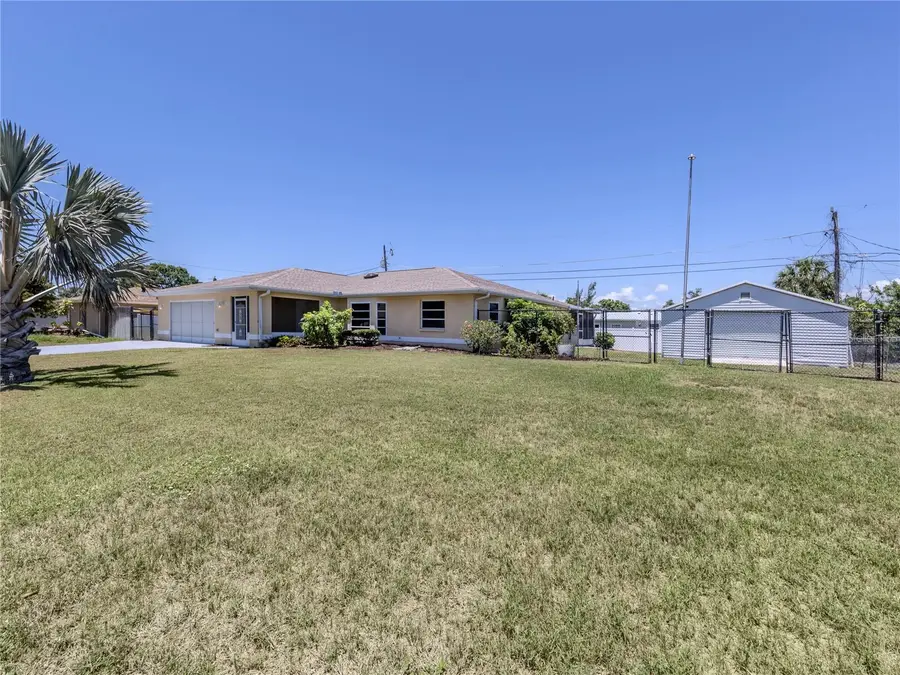 976 Euclid Road, Venice, FL 34293 - Image #2