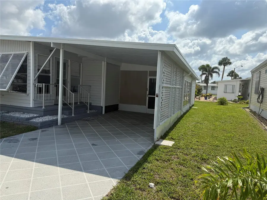 5721 Sunflower Road, Venice, FL 34293 - Image #2