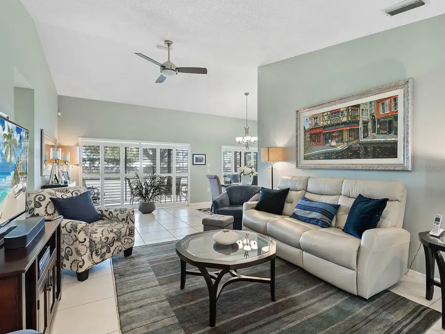 114 Southampton Place N #237, Venice, FL 34293 - Image #2