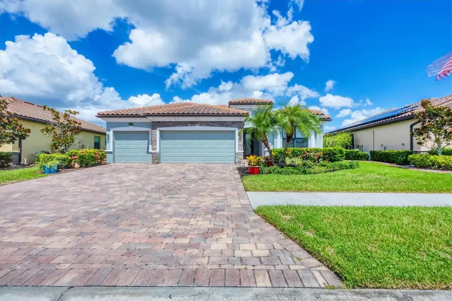 20235 Granlago Drive, Venice, FL 34293 - Image #3
