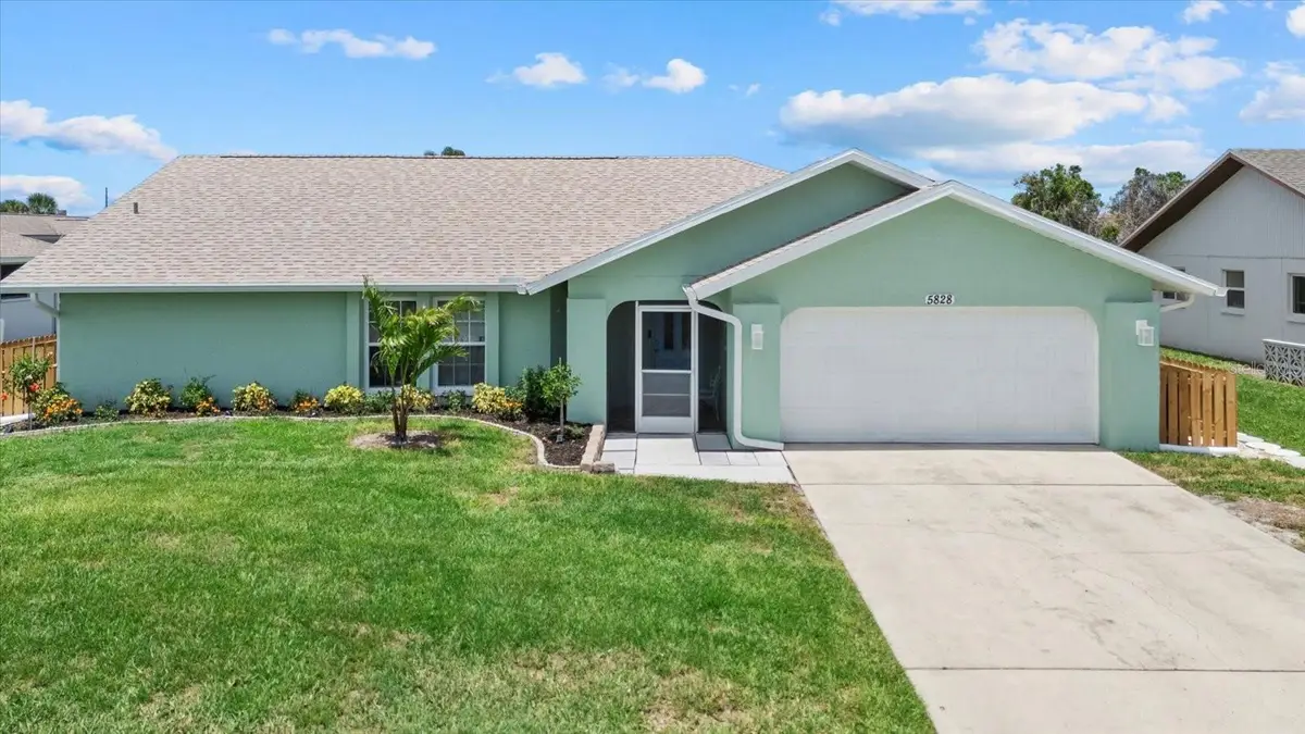 5828 Lincoln Road, Venice, FL 34293 - Image #1