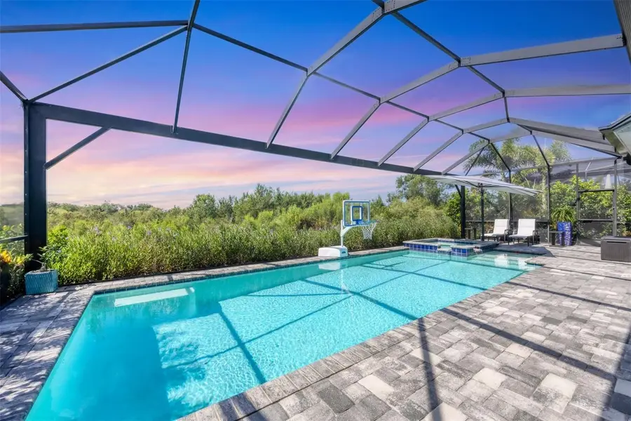 8245 Grande Shores Drive, Sarasota, FL 34240 - Image #3