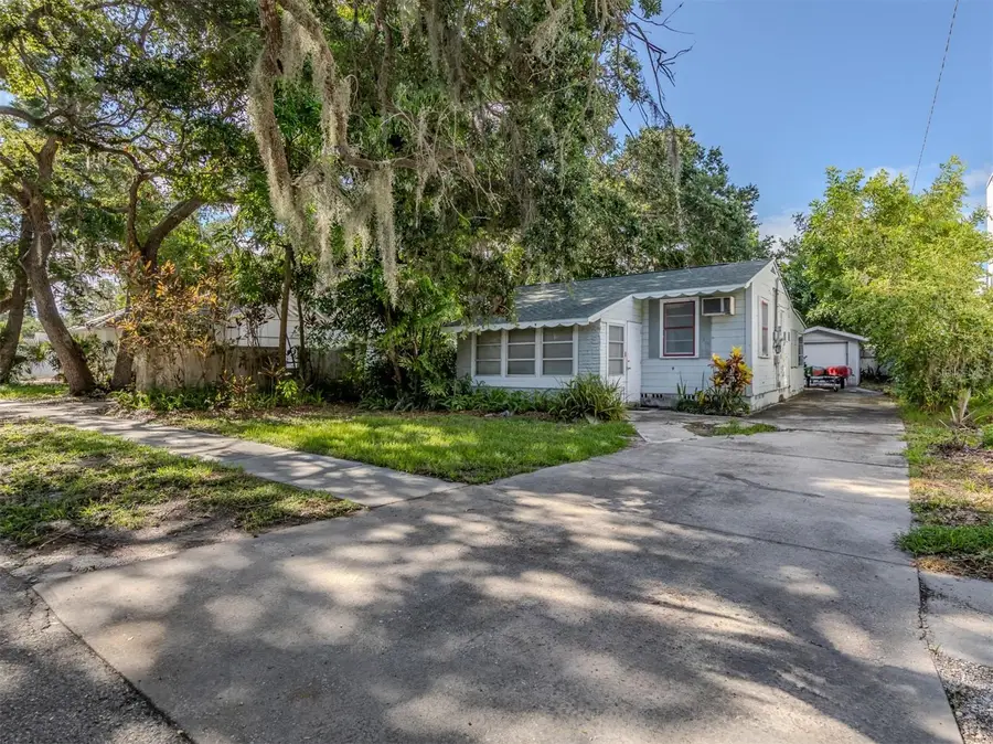 1740 Wisconsin Lane, Sarasota, FL 34239 - Image #3