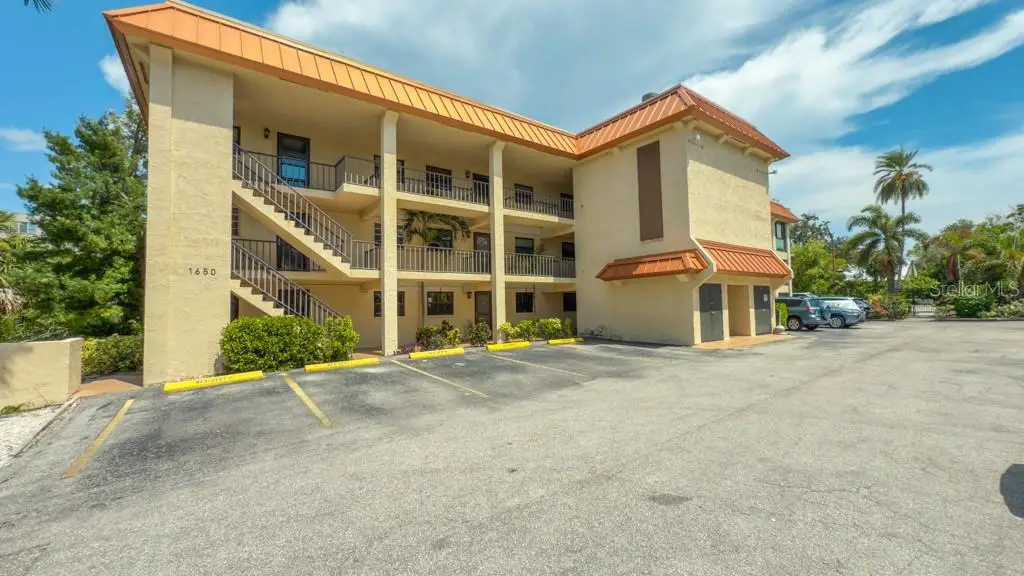 1650 Pine Tree Lane #103, Sarasota, FL 34236 - Image #1