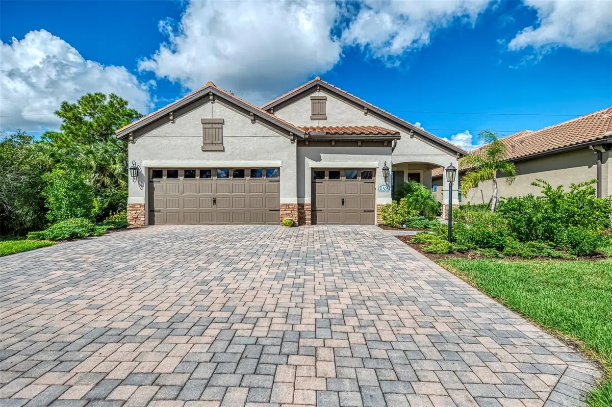 11505 Trailwood Drive, Venice, FL 34293 - Image #1