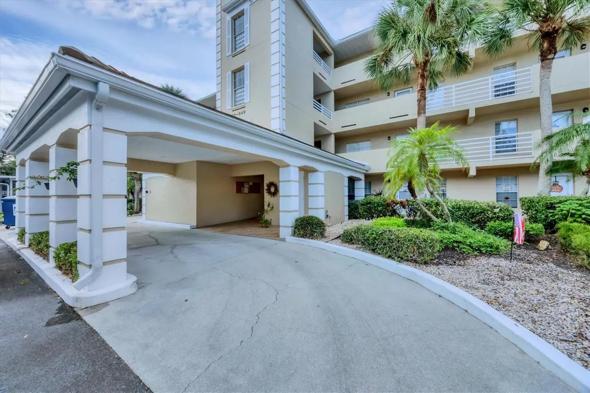 823 Wexford Boulevard #823, Venice, FL 34293 - Image #1