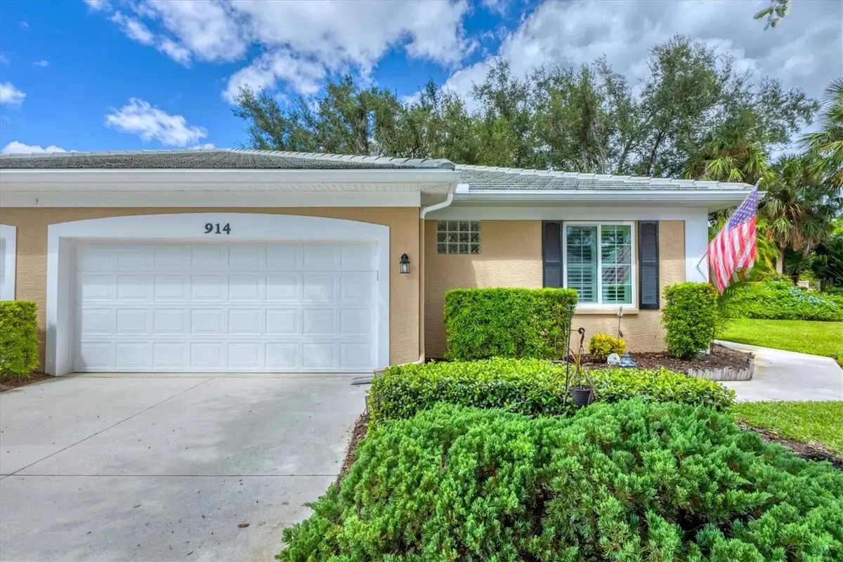 914 Barclay Court, Venice, FL 34293 - Image #1