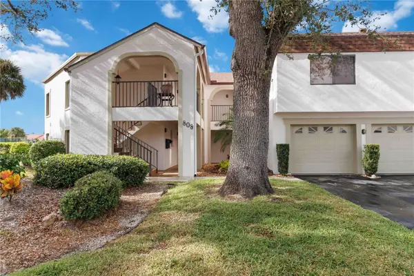 808 Capri Isles Boulevard #111, VENICE, FL 34292