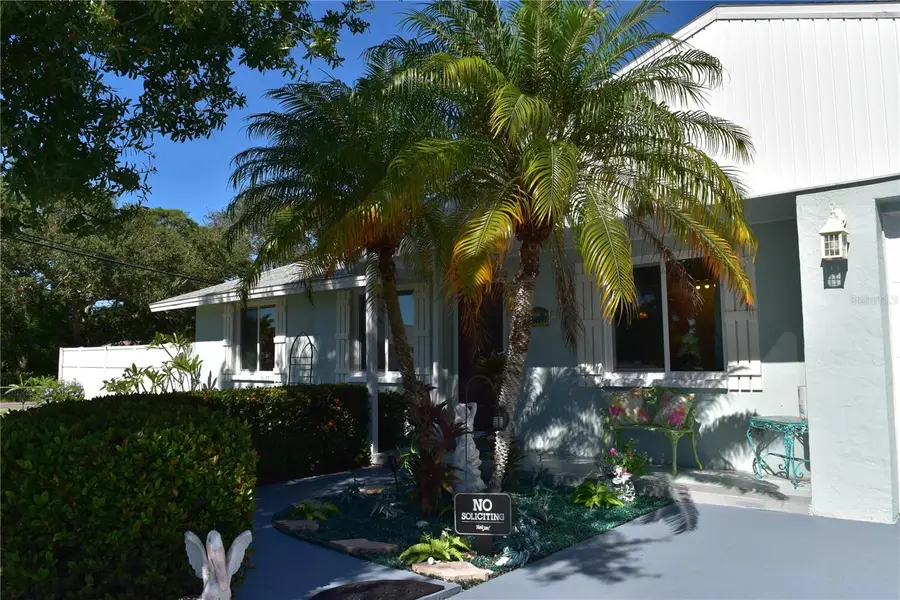 1046 Royal Road, Venice, FL 34293 - Image #3