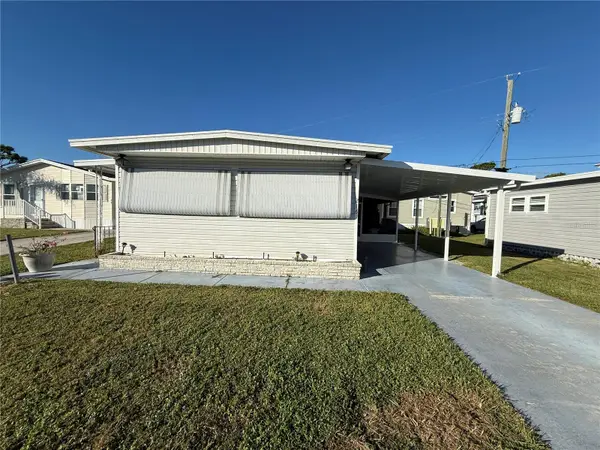 216 Outer Drive E, VENICE, FL 34285