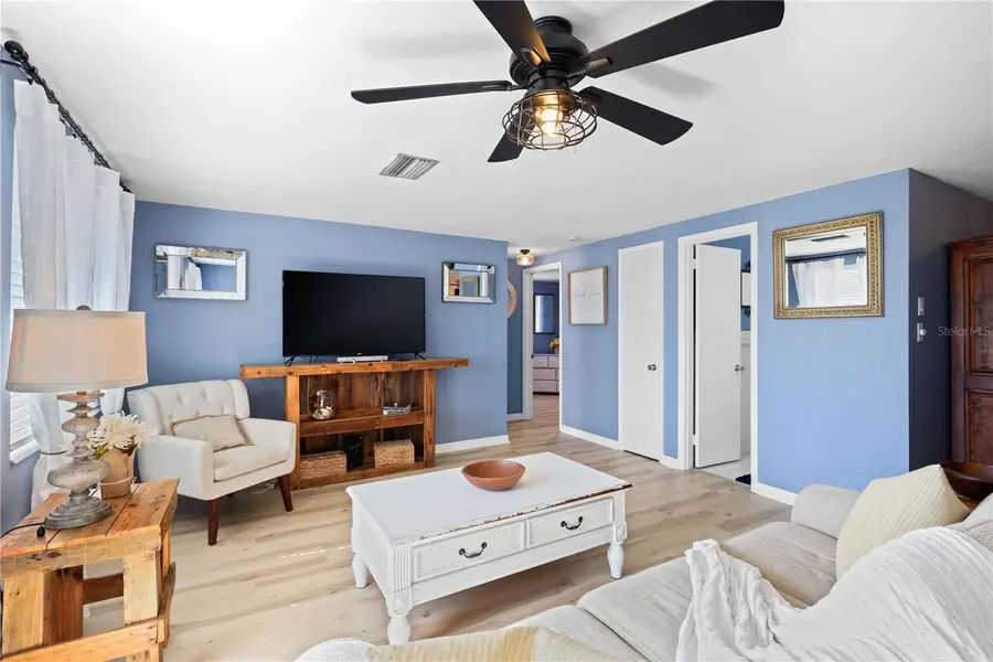 180 E Horton Avenue, Englewood, FL 34223 - Image #3